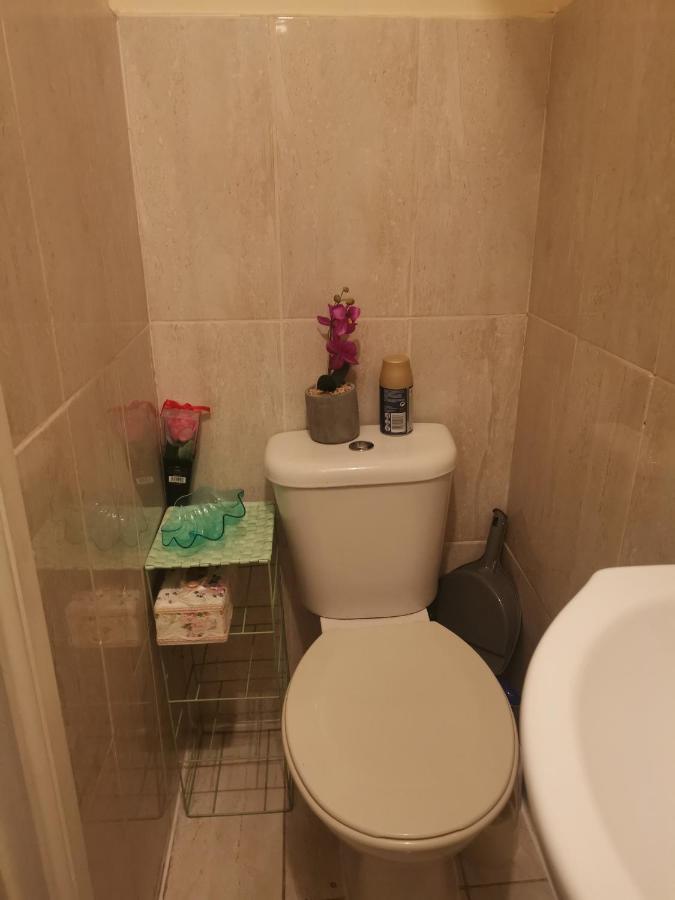 Marahanata Jadwin 1 Beautiful Apartment 1 Bedroom Flat London Eksteriør bilde